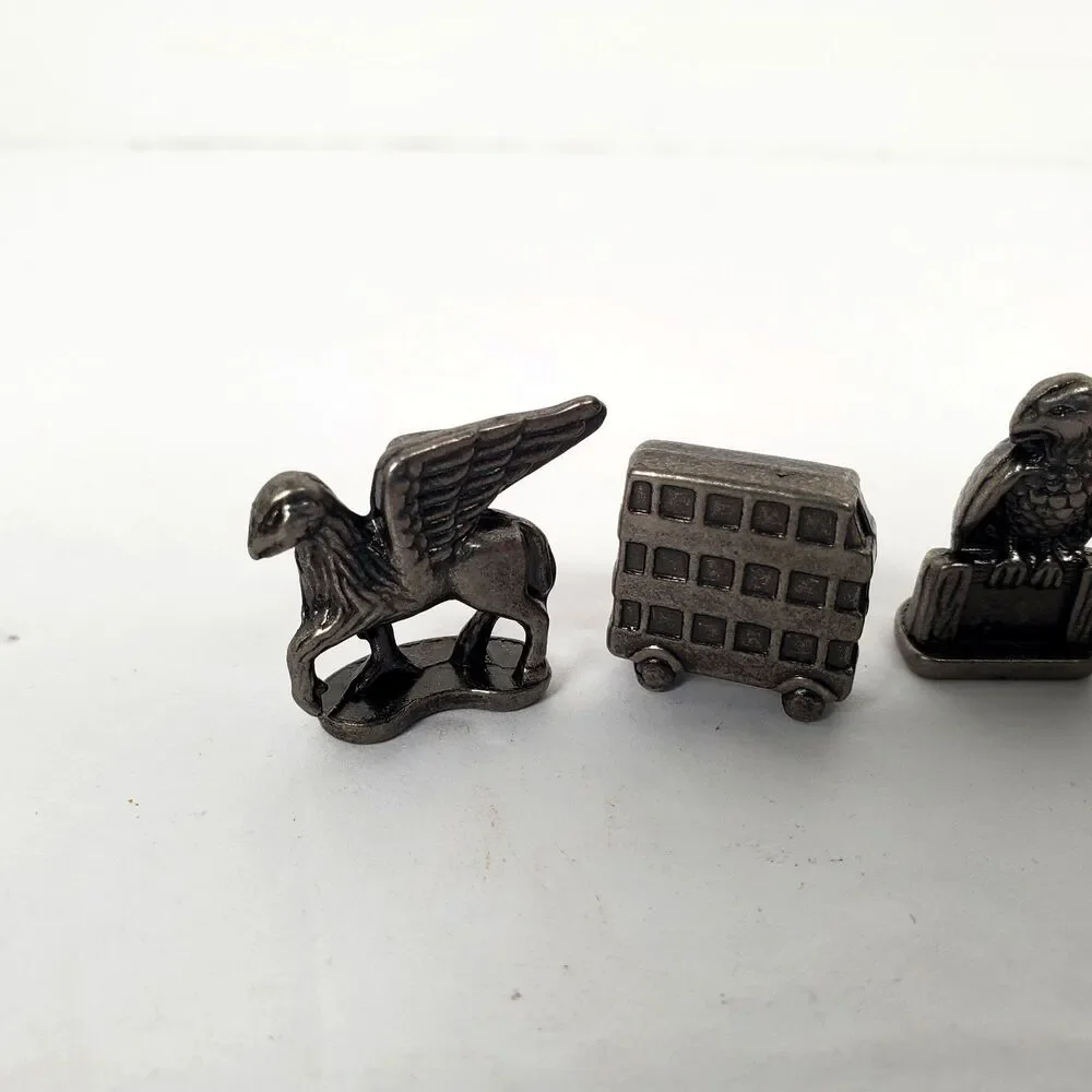 Lot 4 HARRY POTTER Scene It Tokens Movers Replacement Part